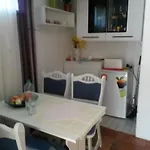 Csilla Nyaralo Πανσιόν *