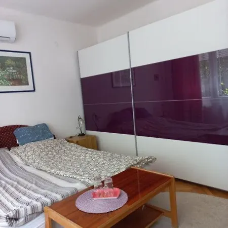 Csilla Nyaralo Guest house Siofok